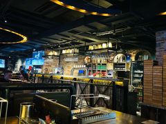 -麦凯伦烧烤·精酿超级工厂店(金桥总店)