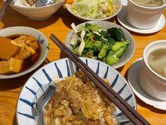 红猪卤肉饭-红猪卤肉饭(大西洋美食城店)