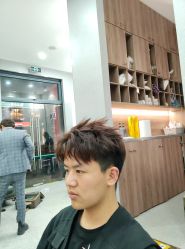 -韩国丽安形象设计