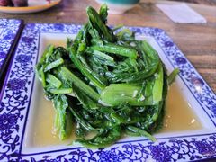 -壹阁胡羊焖饼(特色小吃街店)