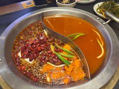 -沸炉重庆老火锅(军事博物馆店)