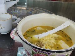 -笑来喜馄饨小笼工坊(通扬路店)