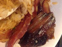 香港腊味煲仔饭-新大咀港式茶餐厅(宝山万达店)