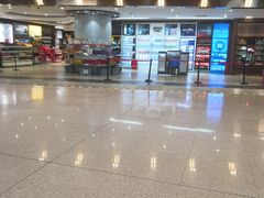 -日上免税店(三径路t3店)