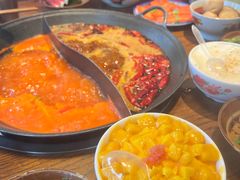 -萍姐火锅·公路夜市(武汉首店)