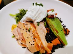 炙烤三文鱼拌饭-Moka Bros 摩卡站(西单大悦城店)