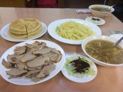 -李连贵熏肉大饼(沈阳站店)