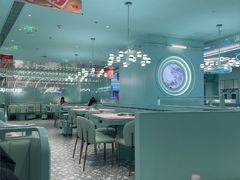 -季季红火锅(柳州城中万达二店)
