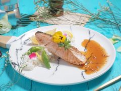 北海道照烧三文鱼-蜜桃花开·中西融合菜E&W(南长街店)