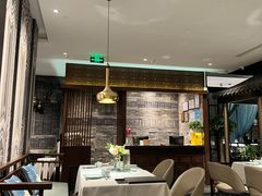 -羲和雅苑•北京烤鸭(陆家嘴中心店)