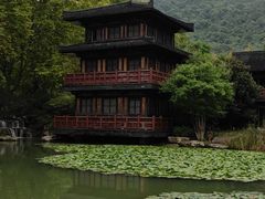 -习家池
