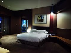 -上海外滩茂悦大酒店