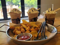 -J Create城市露营咖啡·简餐·宠物(上海动物园店)