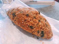 肉松牛角-喜茶(上海打浦桥日月光gelato lab+店)