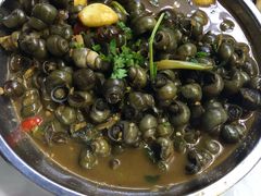 -虾弄弄海派小龙虾·牛羊蝎子火锅