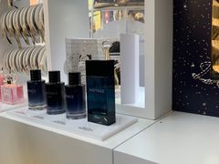 -Dior迪奥(上海世茂广场店)