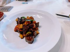柠檬香草贡山小黄牛-泓0871臻选云南菜·味庄