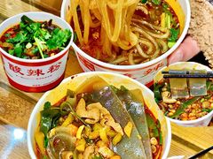 -郎吞虎咽酸辣粉(第一桥店)