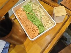 -辣莊重庆老火锅(威海高铁站韩乐坊店)