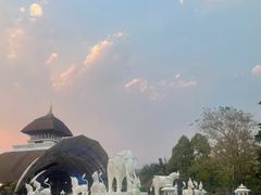 -清迈夜间动物园