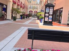 -佛罗伦萨小镇广佛名品奥特莱斯(疏港路店)