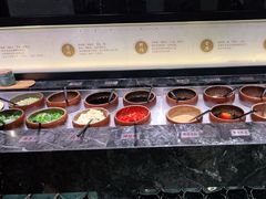 自助调料区-湊湊火锅·茶憩(东城万达店)