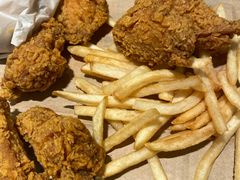 -麦当劳(海岸城店)