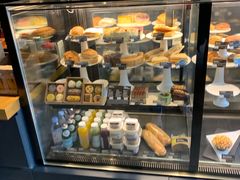 面包甜点陈列柜-星巴克(福州大洋百货分店)