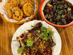 -冶建镜子·老南昌大排档·江西虾王(总店)