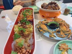 -嗨辣小聚·盘锦河蟹·海鲜烧烤龙虾(盘锦十年好店)
