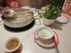 -八合里潮汕鲜牛肉火锅(上海汇智广场店)
