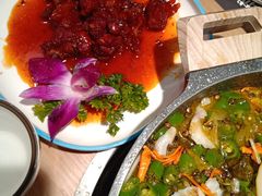 -山城外·非遗酸菜鱼(新都汇融店)