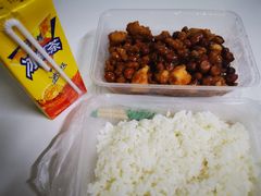 -金牌餐厅·天津菜·八珍豆腐·老爆三(瓷房子店)