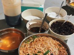 -正宗杨记普洱酸醋米线(总店)