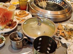 -黑金·寻焰自助百汇·烤肉·火锅(中街店)