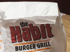 -The Habit Burger Grill 哈比特汉堡(爱琴海店)