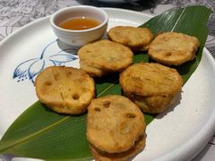 荷叶阿婆藕饼-客官 · 江南小菜馆(长风大悦城店)