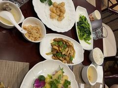 -亚龙湾老厨房·海南家常味
