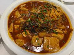 乾隆鱼头烧豆腐-乾隆美食·本帮菜(黄河路店)