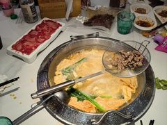 -浪里寻·臻牛养生牛肉火锅(方圆荟店)