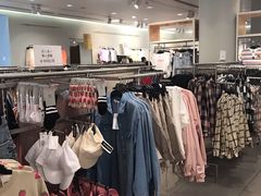 -H&M(华润万象城店)