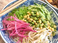 老北京炸酱面-门框胡同百年卤煮(新街口店)