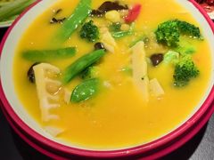 -麻六记(凤凰汇店)