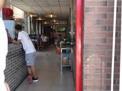 -老鼎万春卤菜(五代传承创始老店)