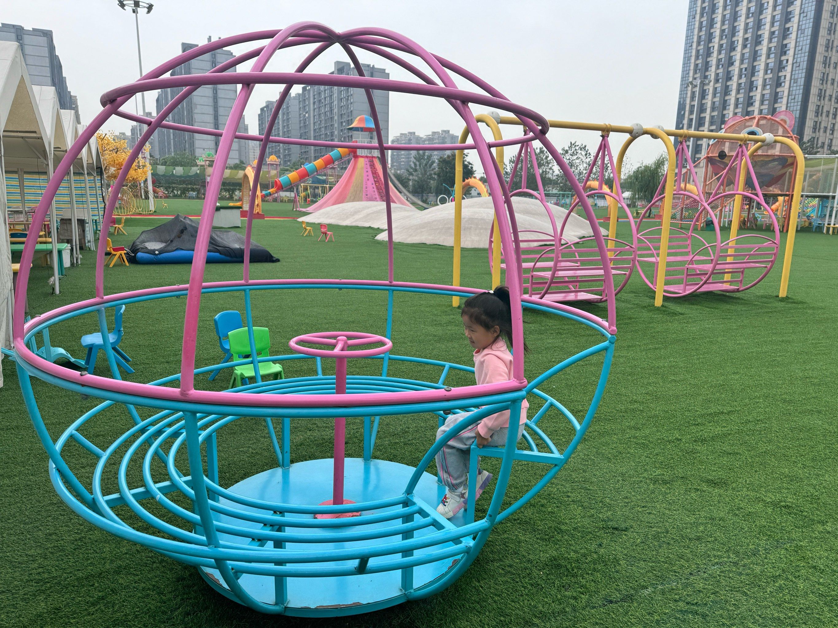 小朋友户外乐园