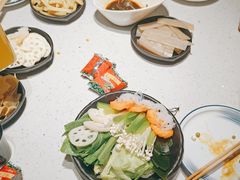 -三江源活鱼现烤(维多利摩尔城店)