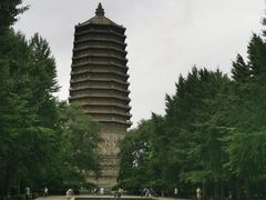 -玲珑塔公园