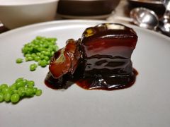 鲍鱼红烧肉-杭州西子湖四季酒店·金沙厅