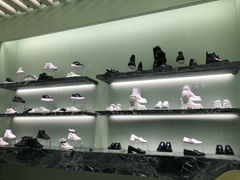 -PRADA普拉达(国金中心店)