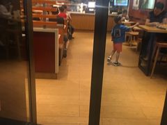 -The Habit Burger Grill 哈比特汉堡(爱琴海店)